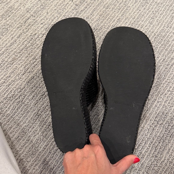 Simon Miller Platform Sandal - Picture 3 of 3